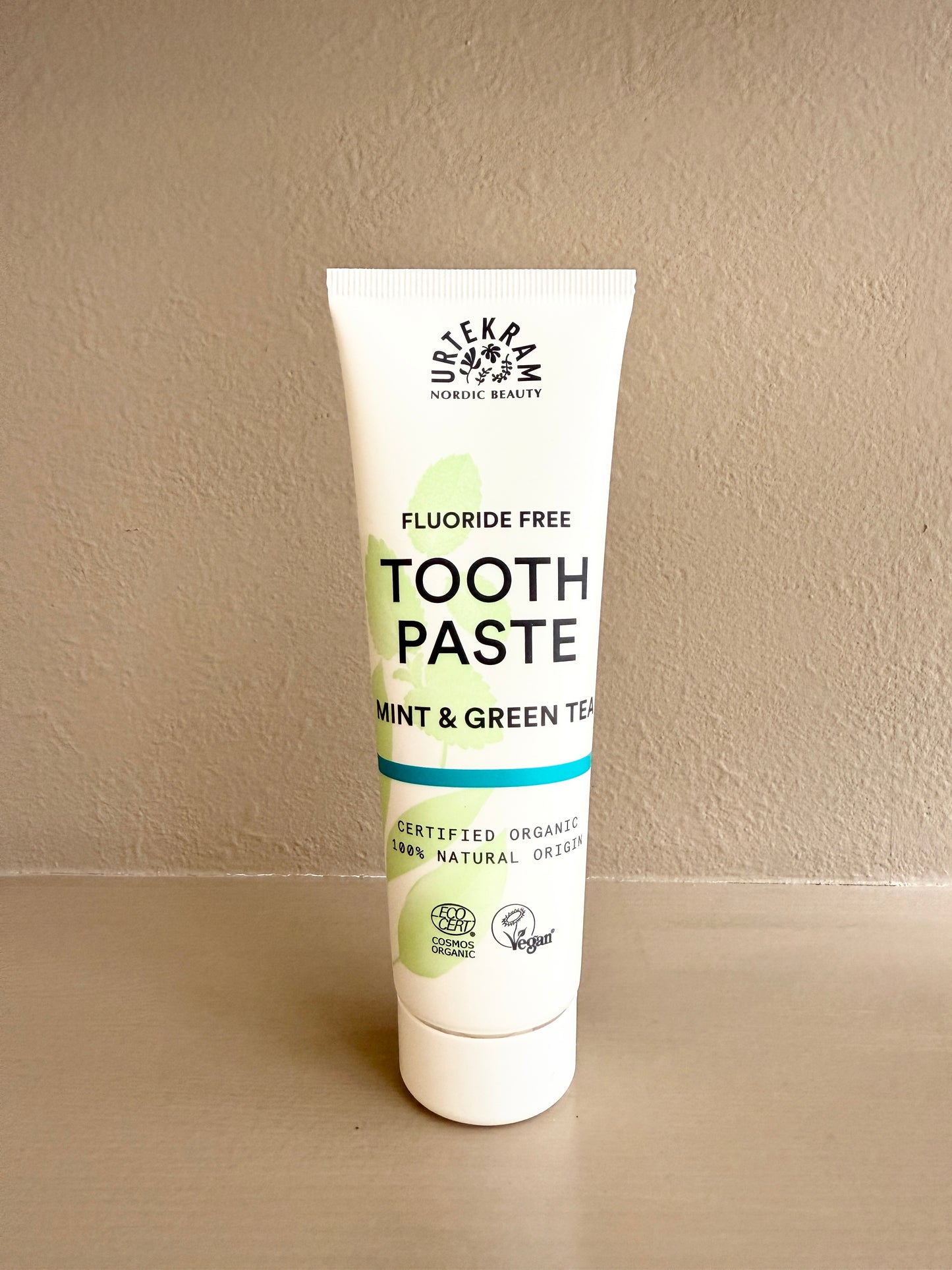 【URTEKRAM】ミントアンドグリーンティー 歯磨き粉